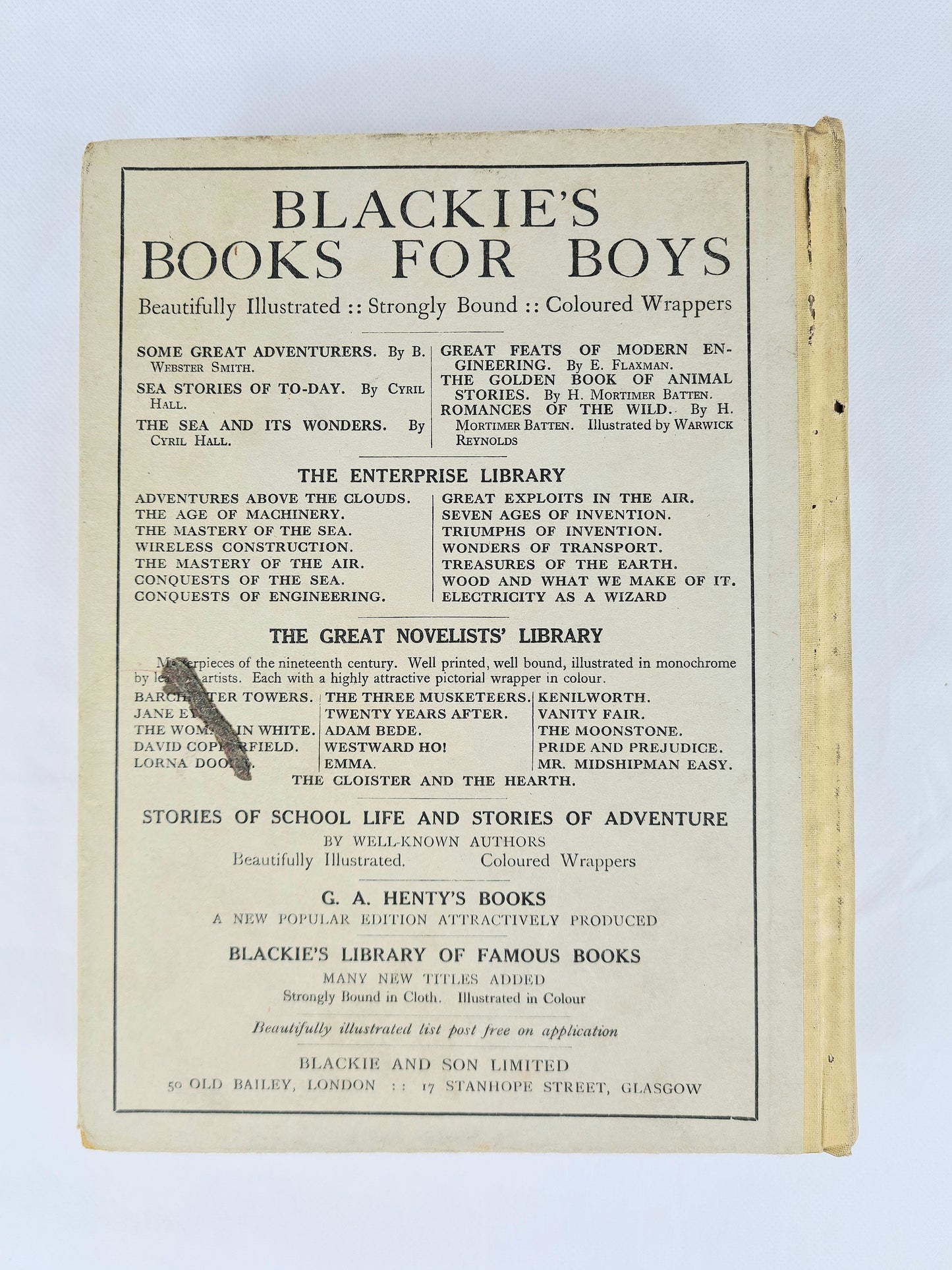 Blackies Boys Annual. Vintage adventure stories for boys