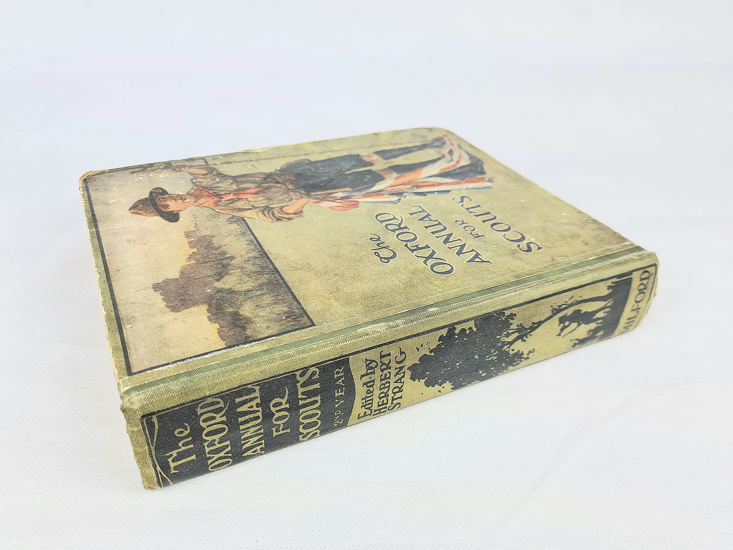 The Oxford Annual For Scouts. Vintage Book