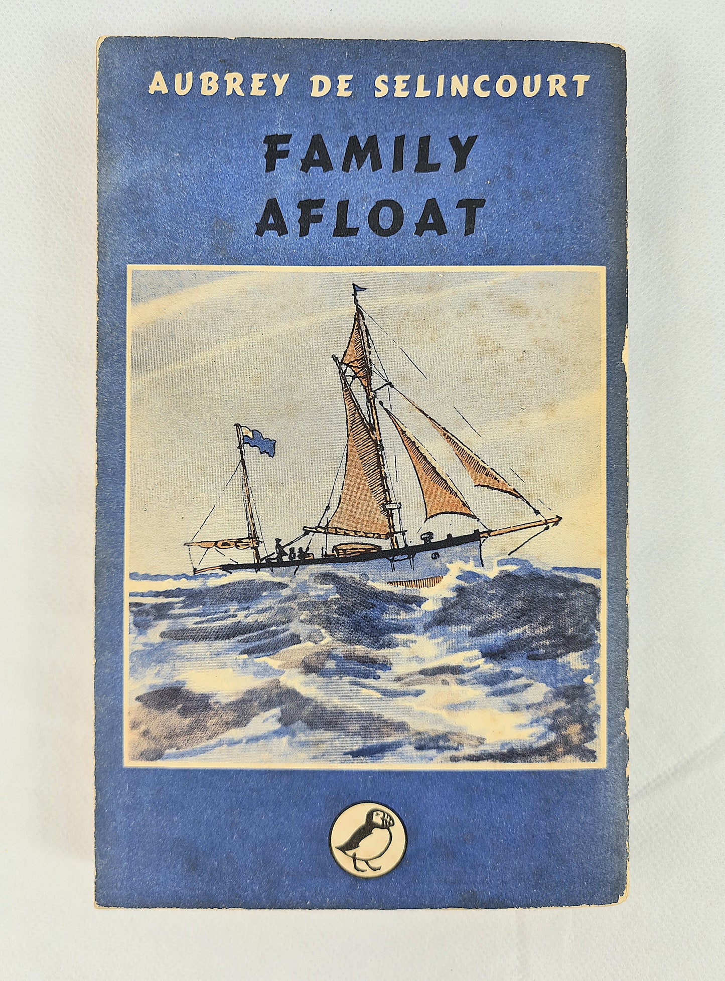Family Afloat by Aubrey De Selingcourt. Vintage Puffin children's book