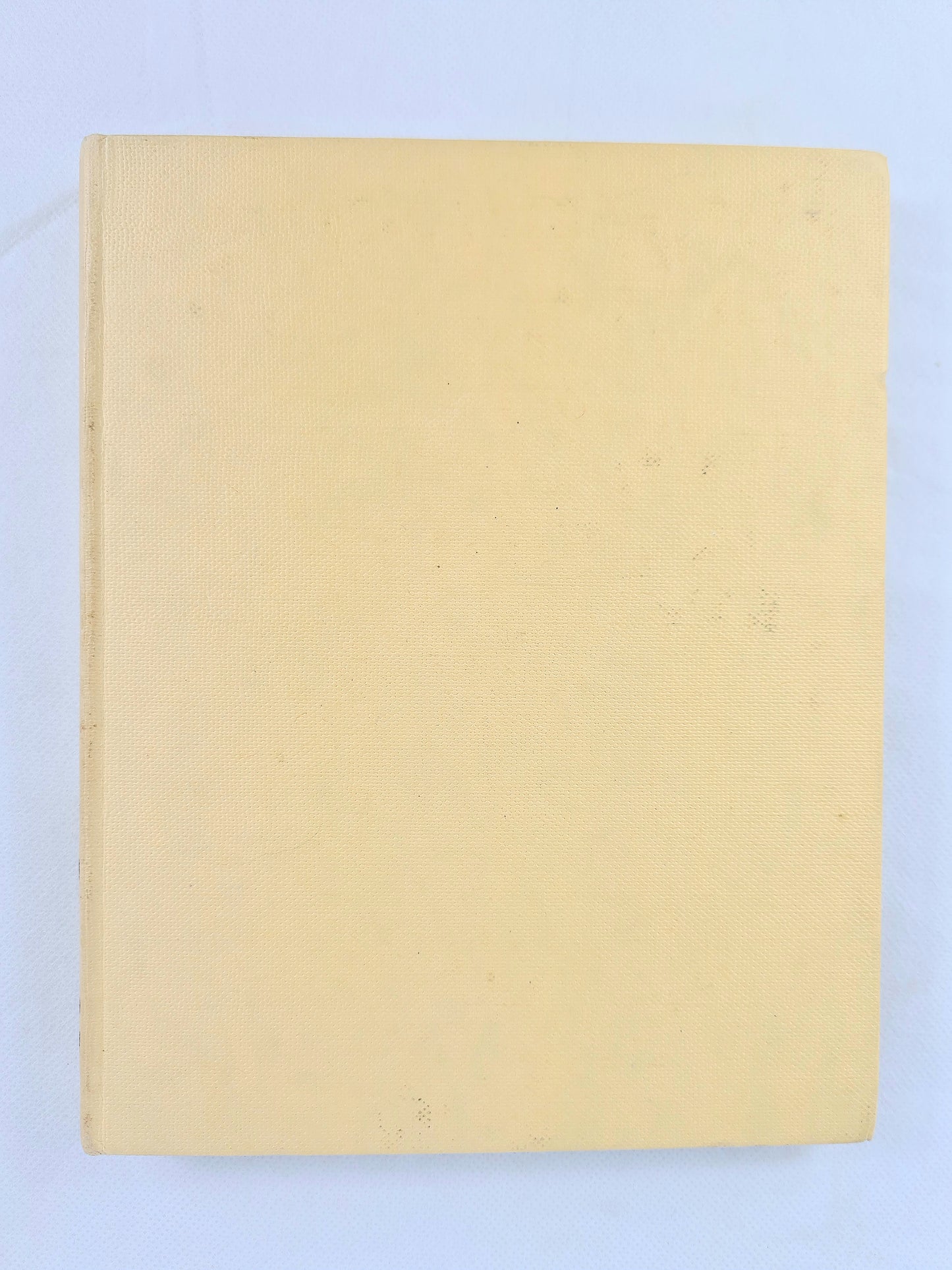 How to Garden by C.E Pearson. Vintage gardening book 1961