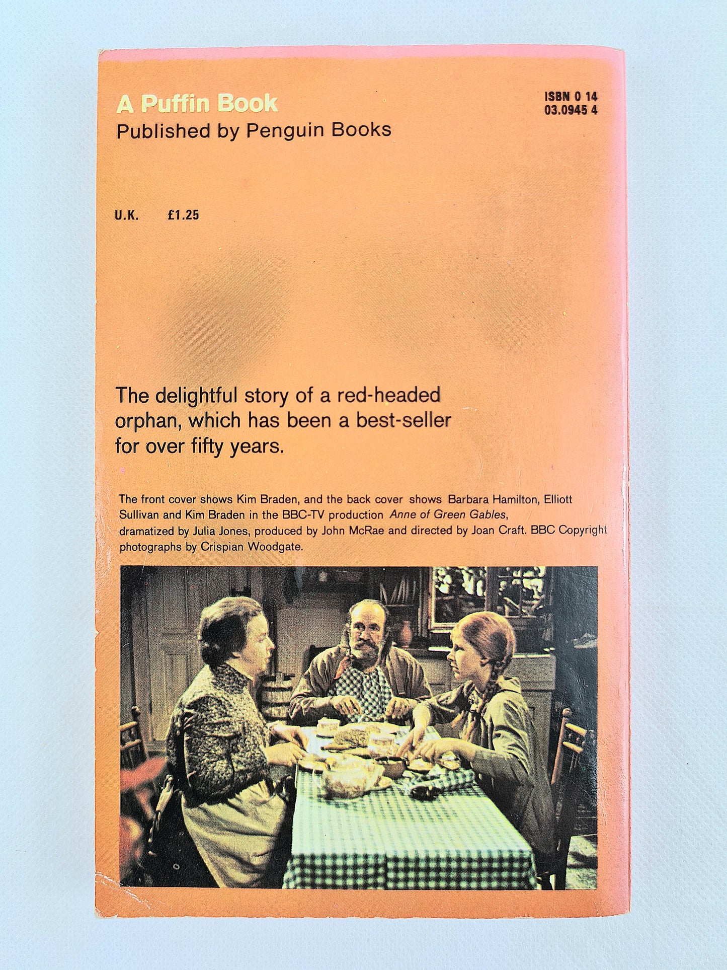 Anne of Green Gables by L.M Montgomery. Classic children's book. Puffin Books