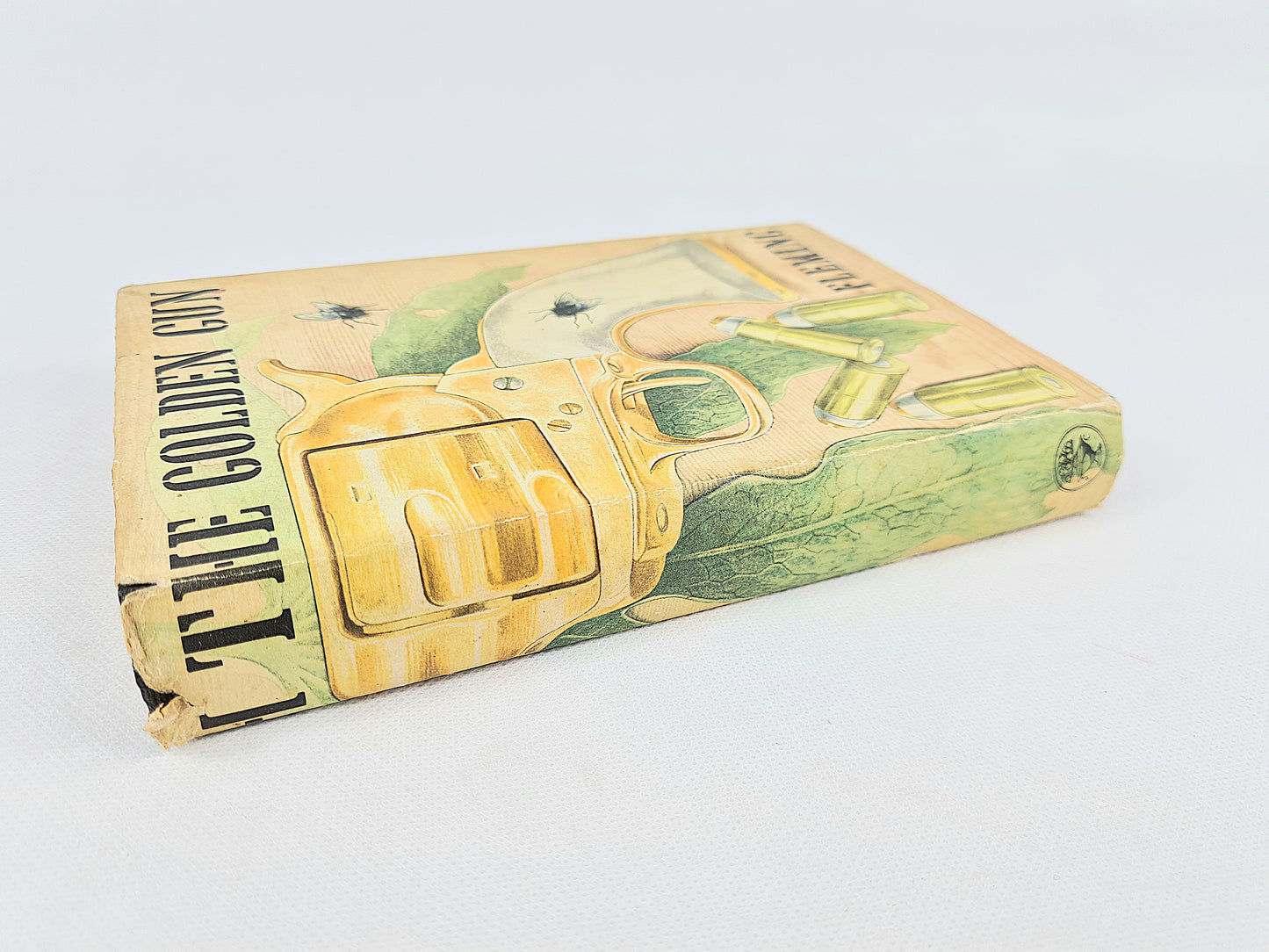 First edition bond book. 1965, Jonathan Cape