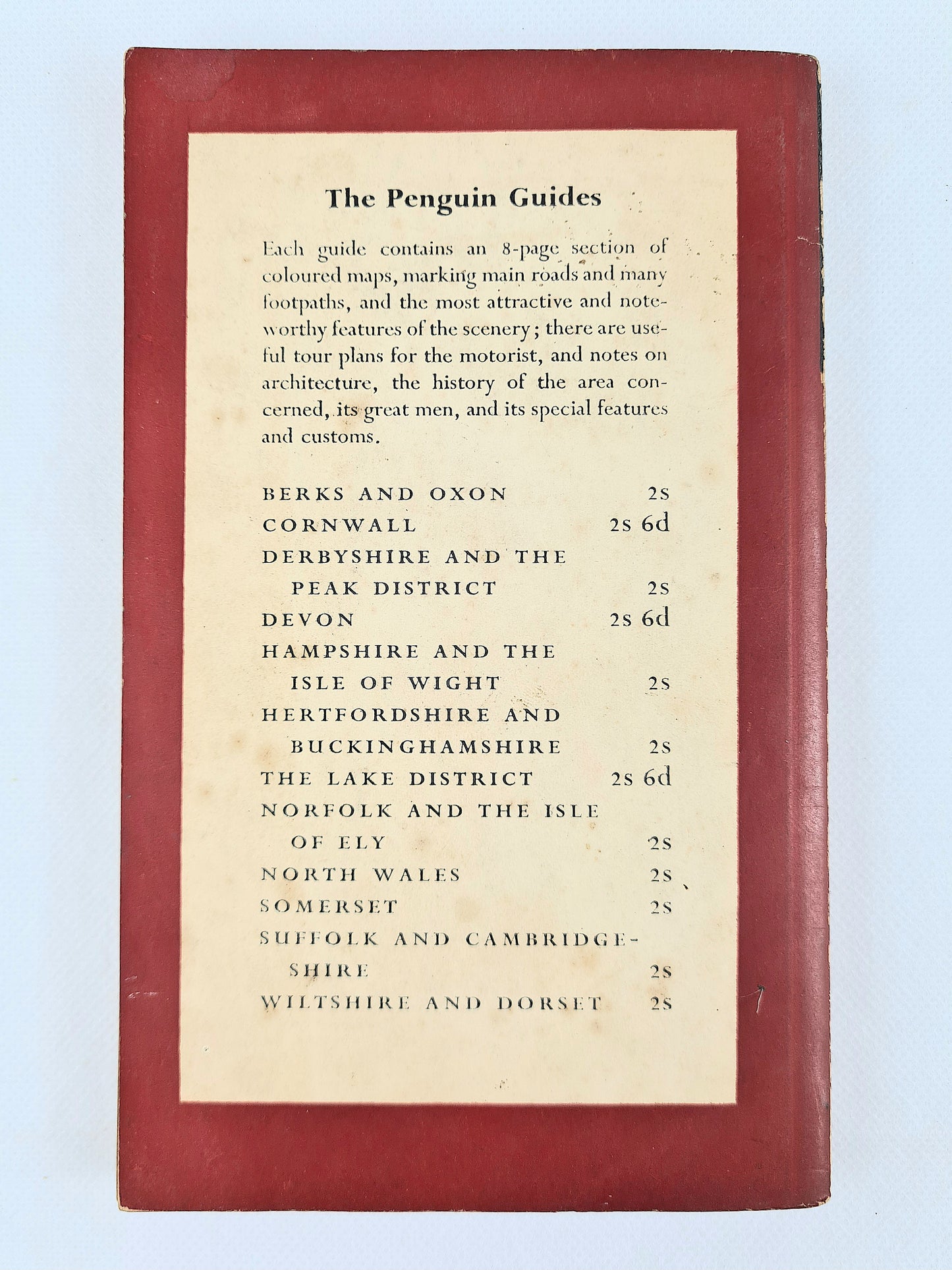The Penguin Guides, The Lake District. Vintage travel guide. Penguin Books