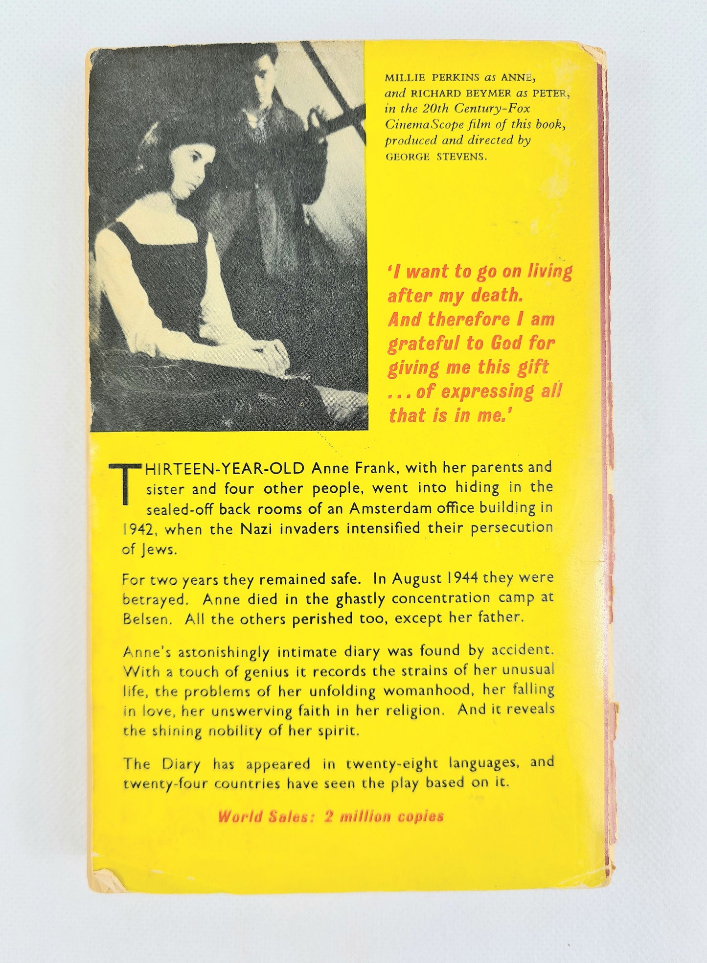 The Diary Of Anne Frank. Vintage Pan books. Paperback