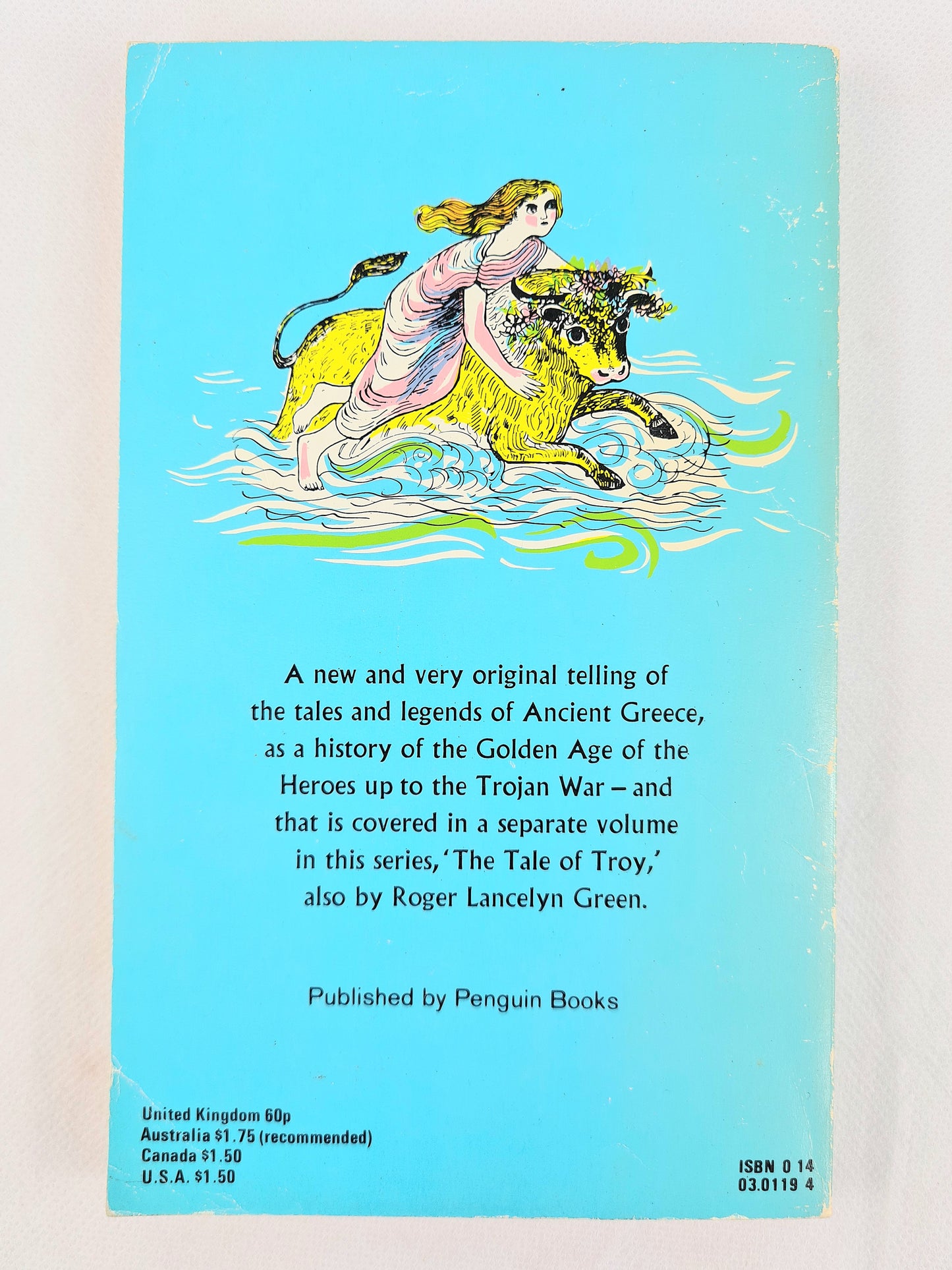 Tales of the Greek Heroes by Roger Lancelyn Green. Vintage children's book. Puffin Books