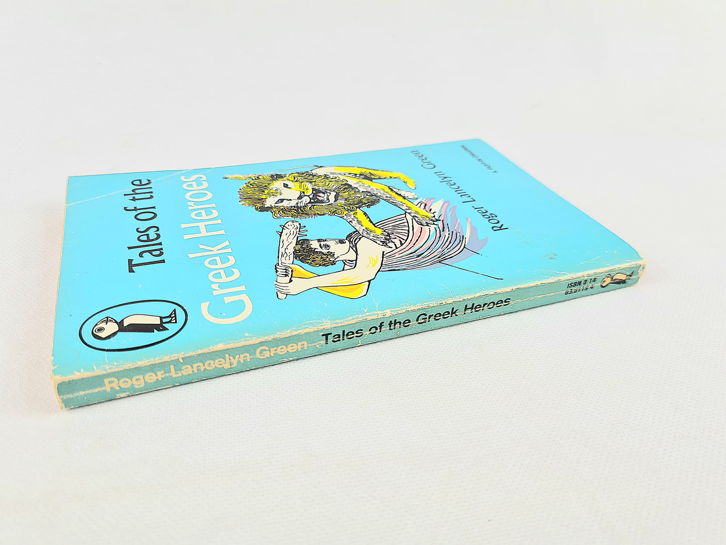 Tales of the Greek Heroes by Roger Lancelyn Green. Vintage children's book. Puffin Books