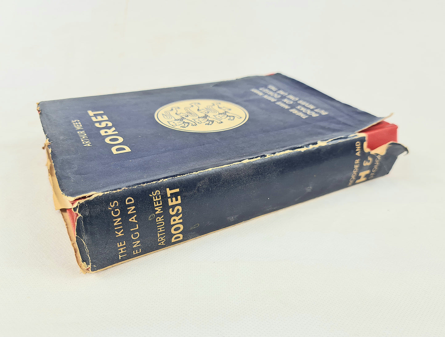 Dorset by Arthur Mee, from the Kings England series. Hardback book