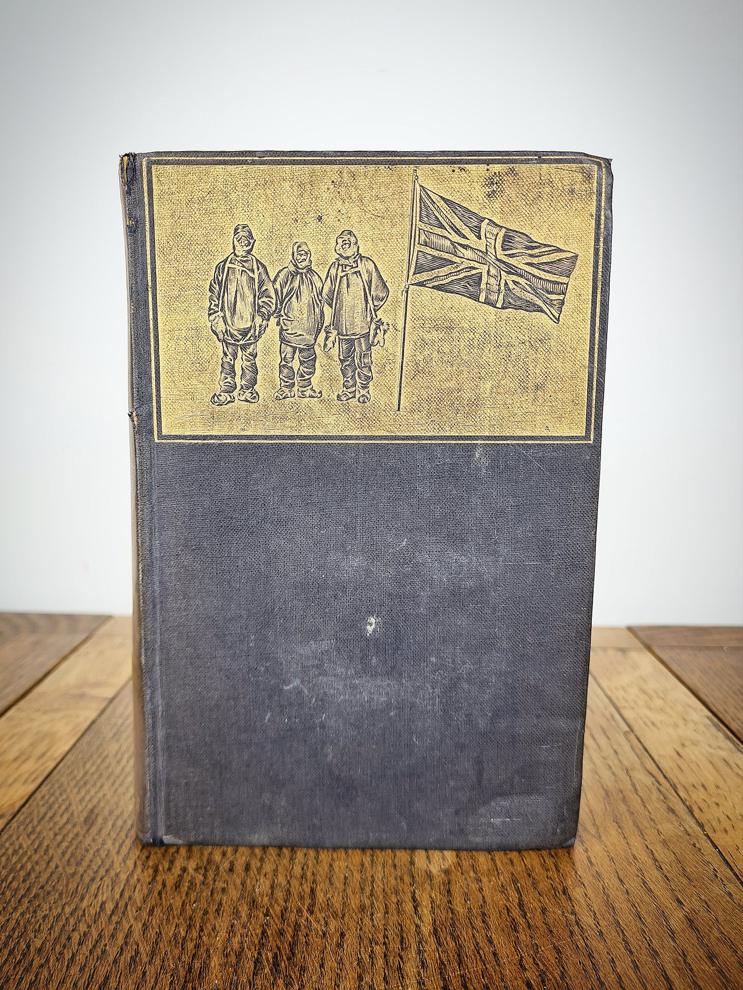 The Heart of the Antarctic, first edition 1910 Ernest Shackleton