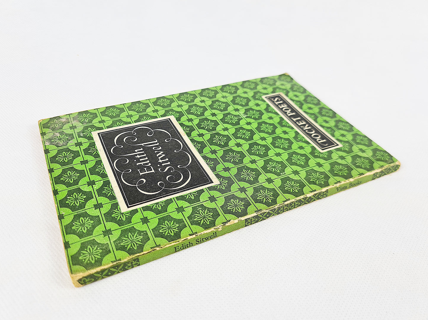 Pocket Poets, Edith Sitwell