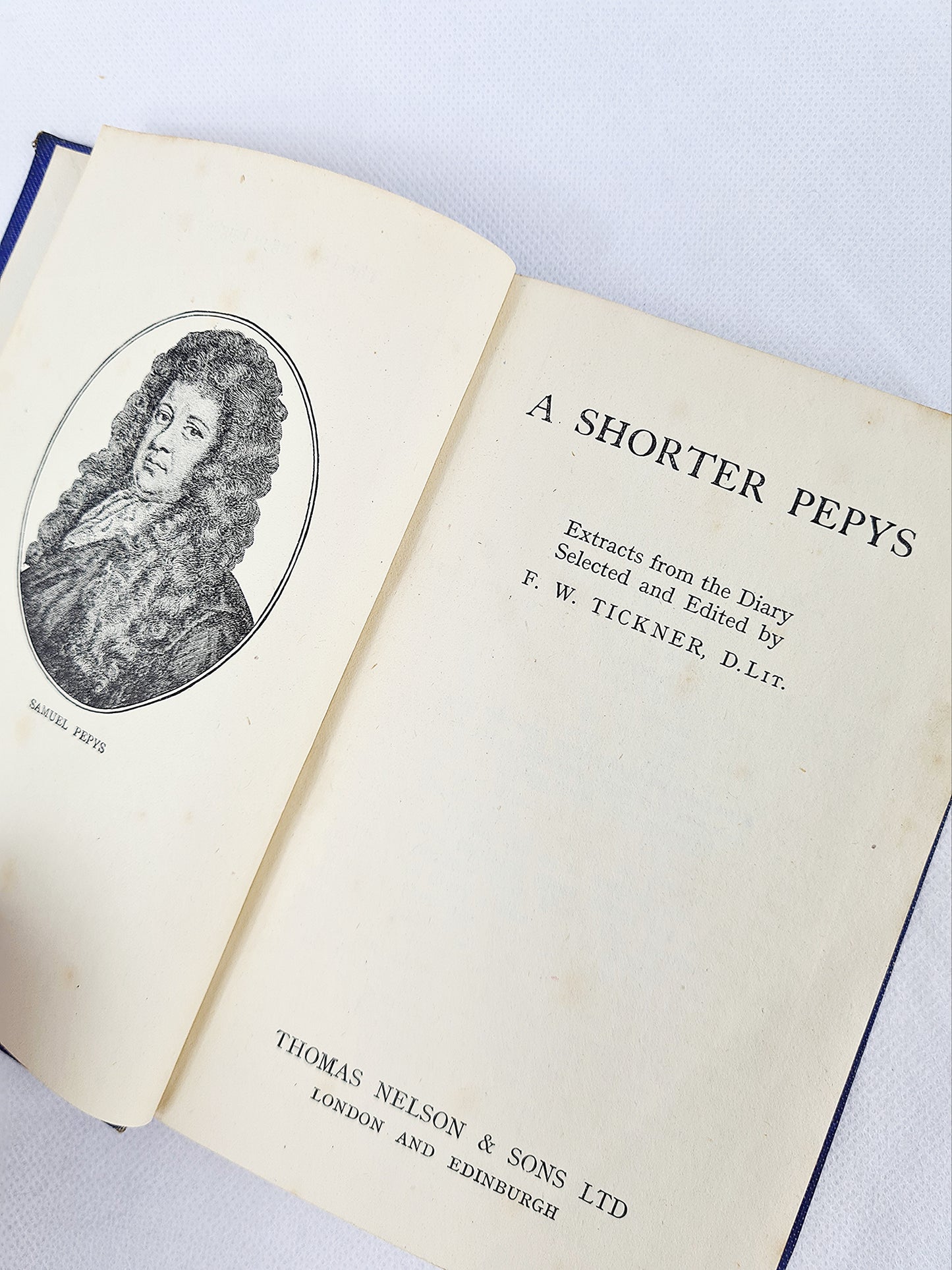 A Shorter Pepys, Extracts From The Diary