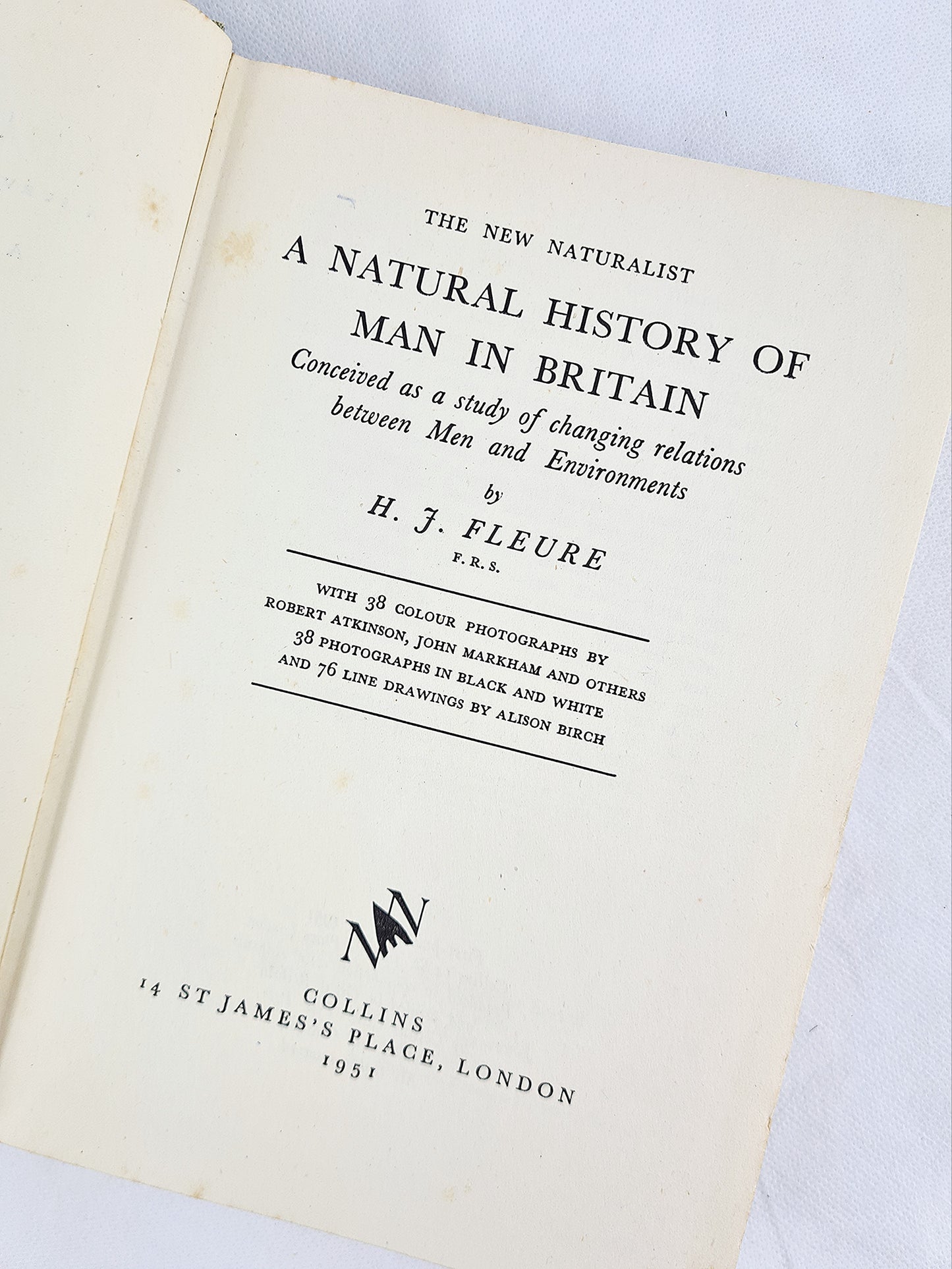 A Natural History Of Britain, H. J. Fleure, with 114 photos and illustrations