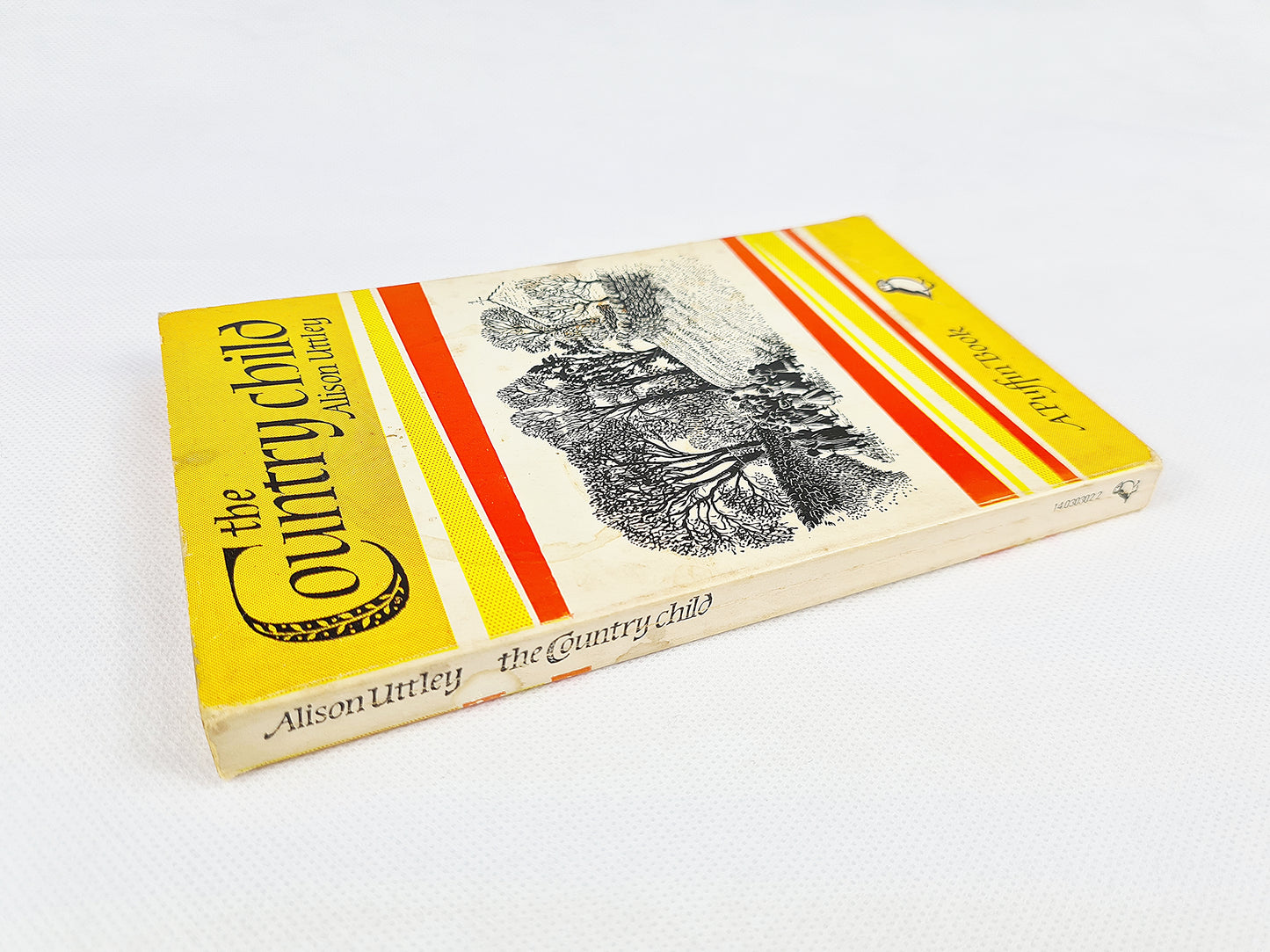 The Country Child, Alison Uttley - Puffin 1970