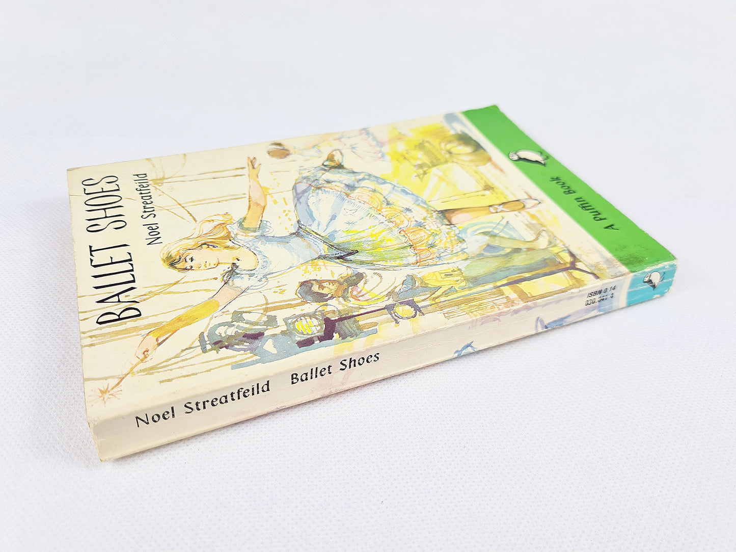 Ballet shoes by noel streatfeild, vintage childrens book