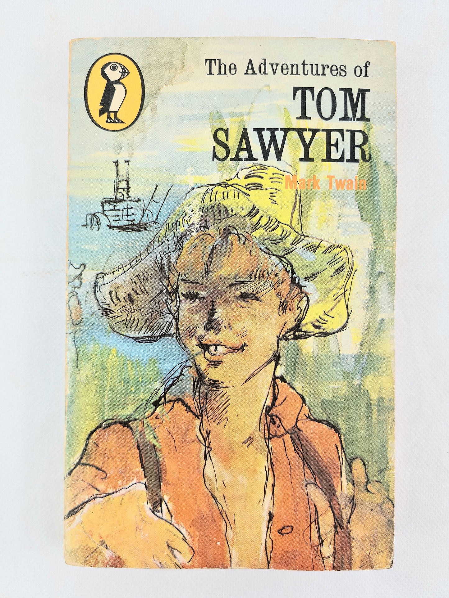 Tom Sawyer by mark Twain. Vintage childrens book with a nice decorative cover 