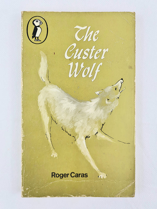 The Custer Wolf. Old children's book. Puffin Books 