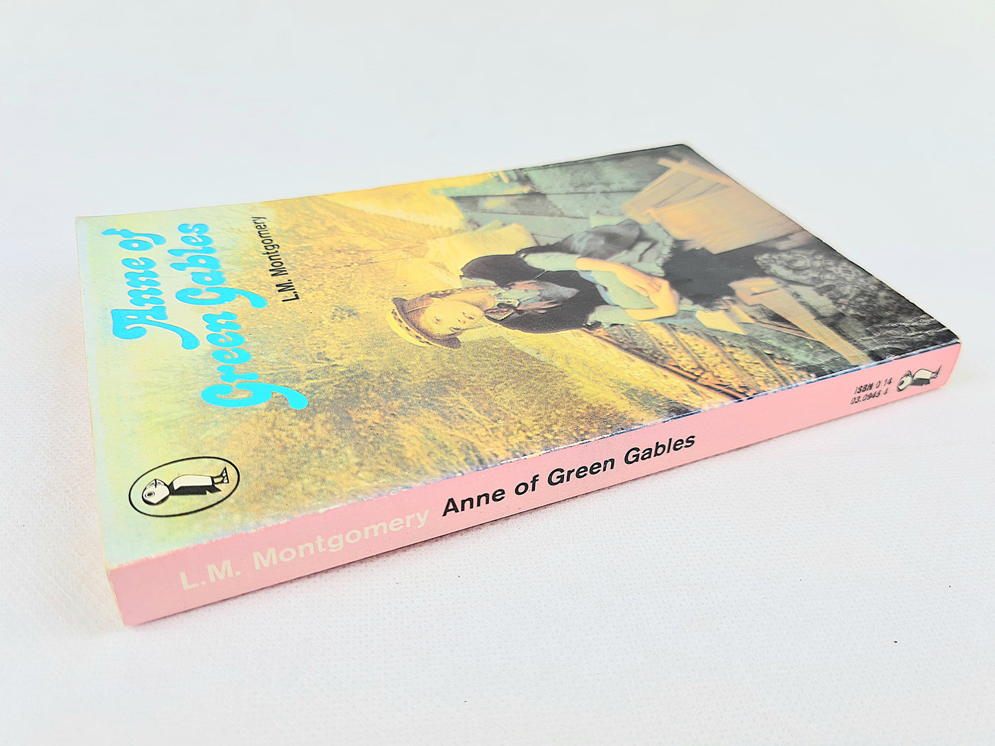 Anne of Green Gables by L.M Montgomery. Classic children's book. Puffin Books