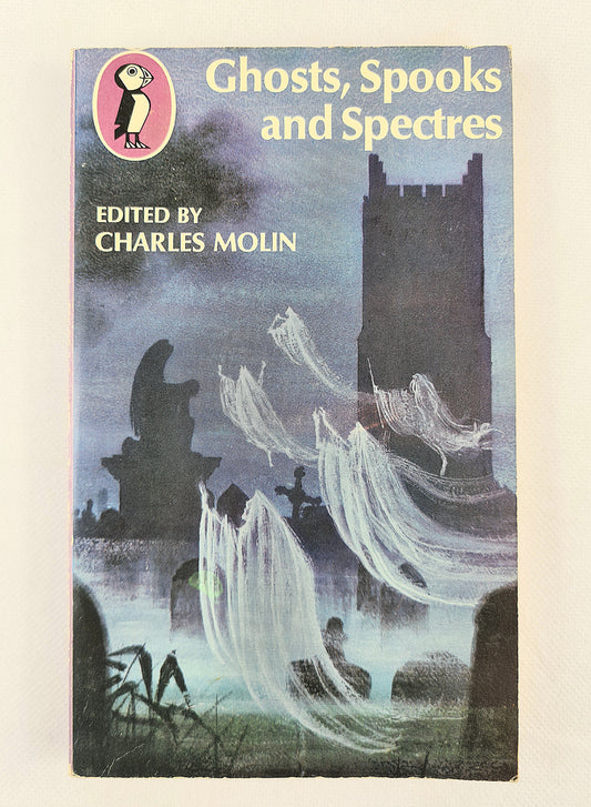 Vintage Book of Ghost stories. Puffin Books 