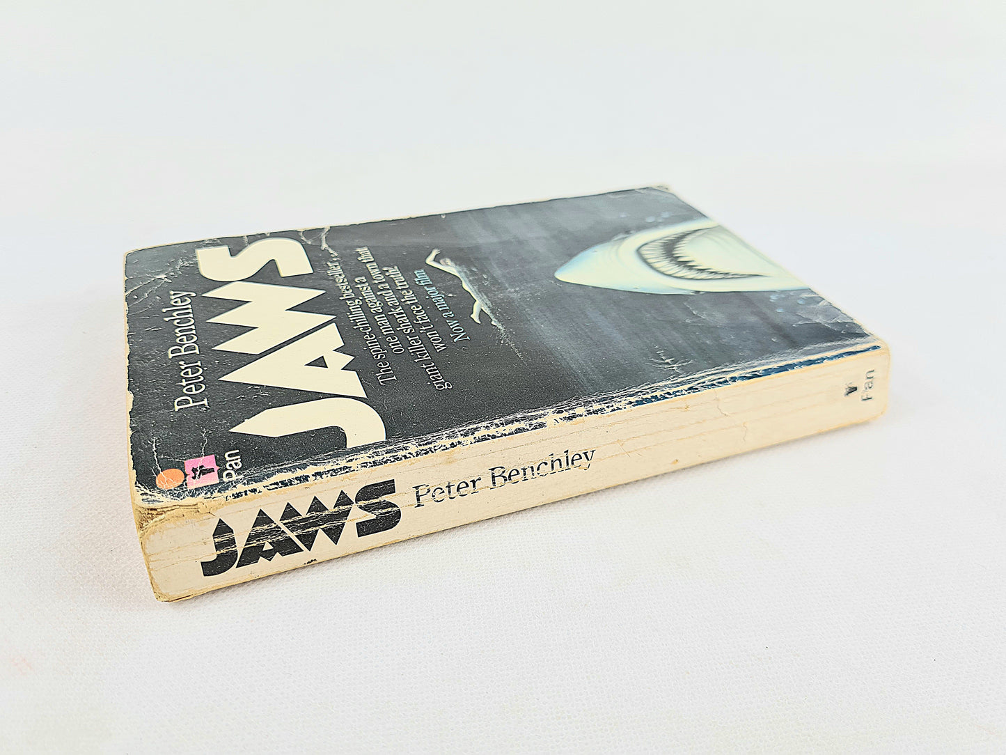Jaws by Peter Benchley. Vintage paperback book