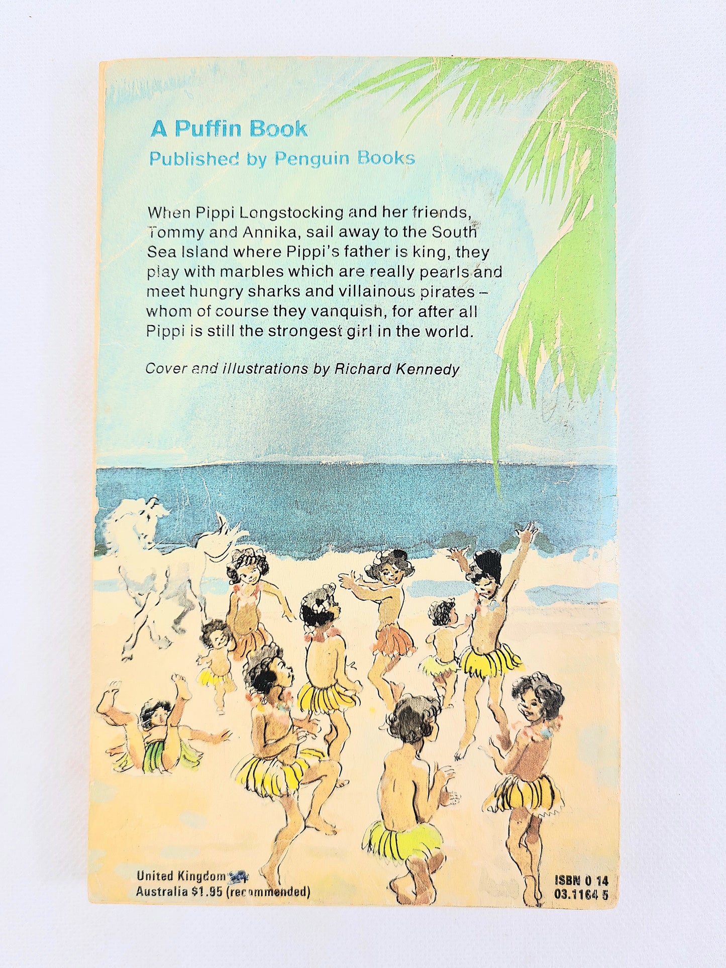 Pippi in the South Seas by Astrid Lindgren. Vintage childrens books, Puffin books