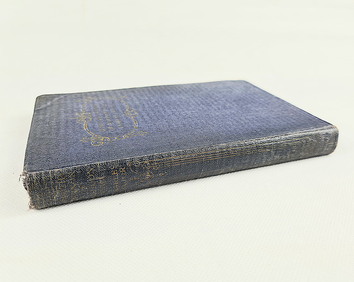 Dorothy Vernon Of Haddon Hall by Charles Major. Vintage hardback book