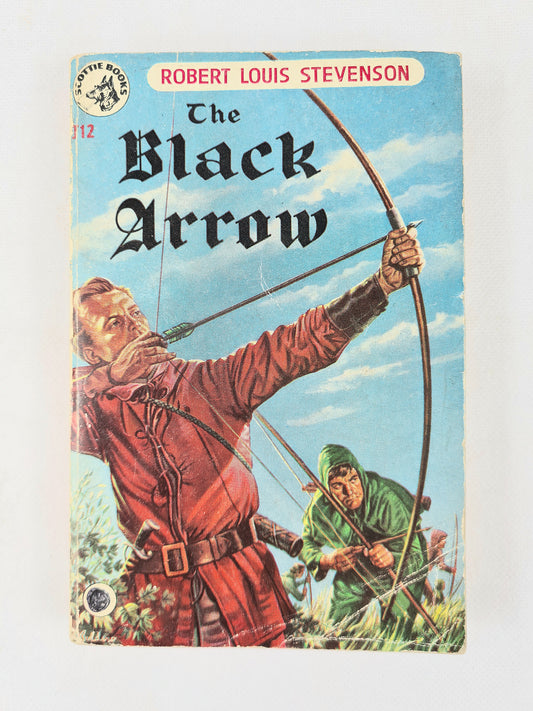 Book cover of 'The Black Arrow' by Robert Louis Stevenson featuring an illustration of a man with a bow and another person in the background.