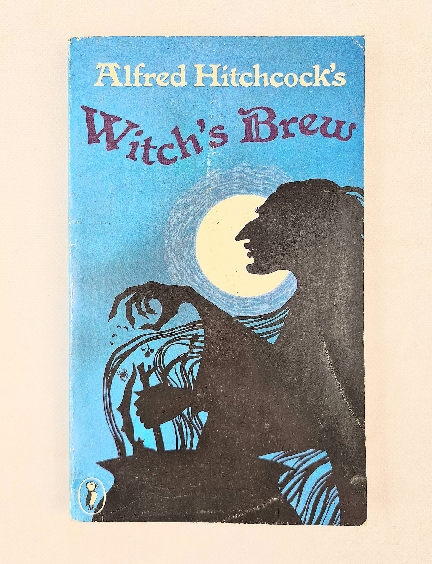 Witches Brew by Alfred Hitchcock. Puffin Books