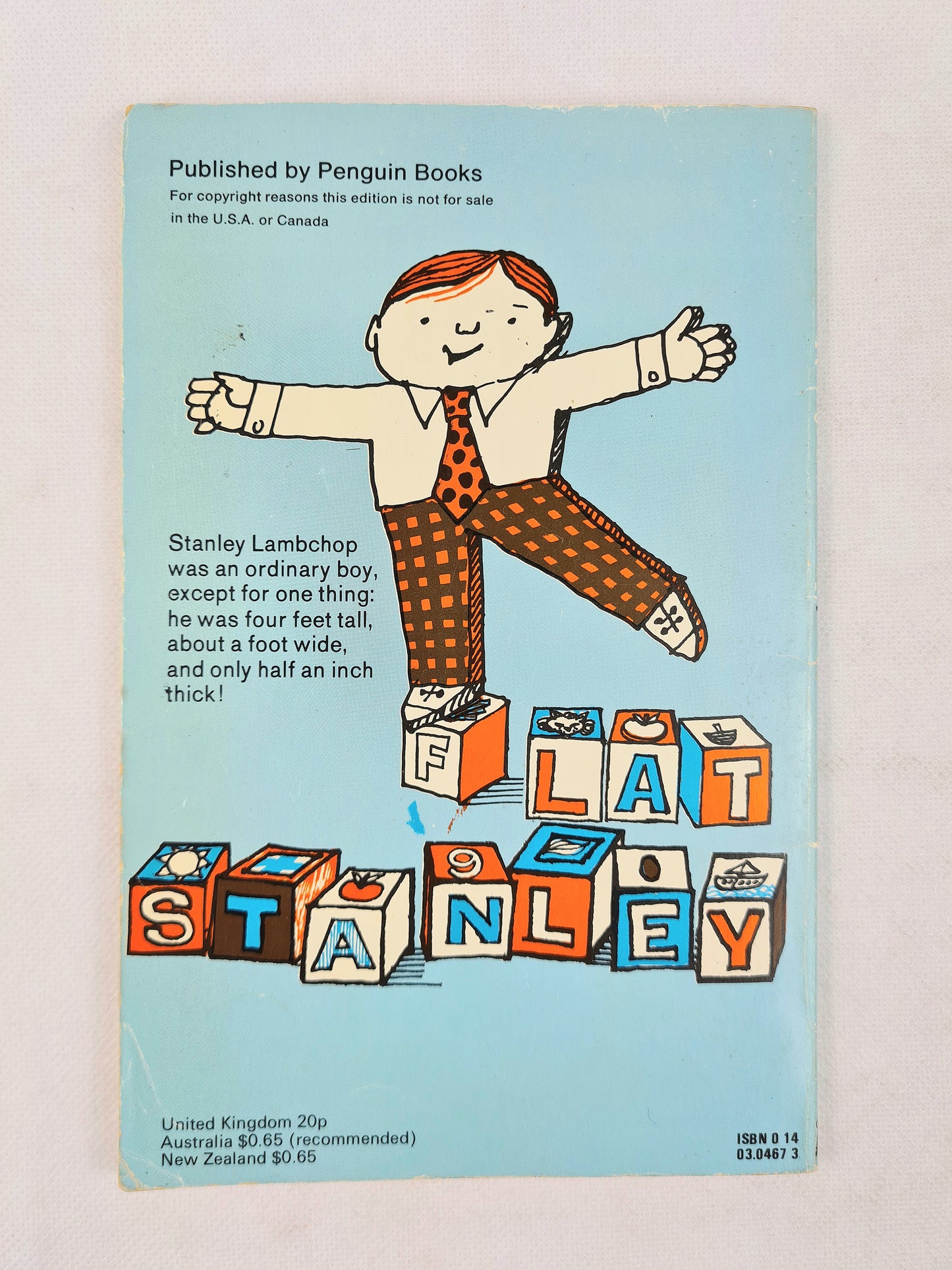 Flat Stanley by Jeff Brown. Vintage childrens book. Penguin books