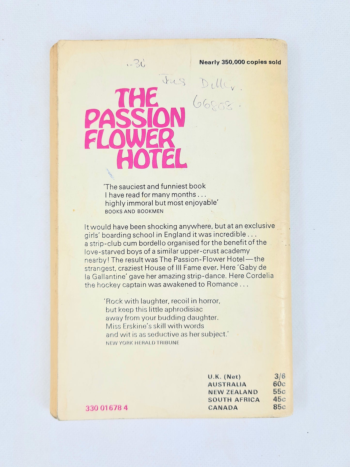 The Passion Flower Hotel by Rosalind Erskine. Vintage paperback book
