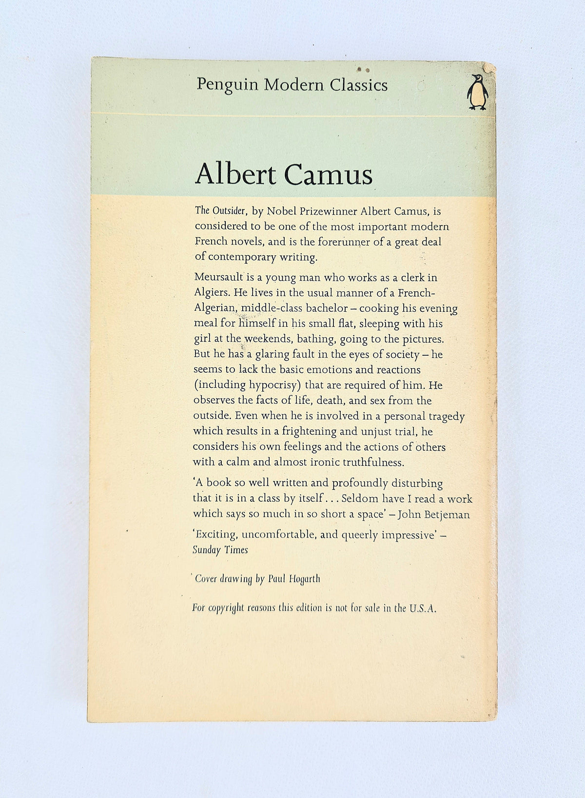 The Outsider, Albert Camus | Vintage Penguin Modern Classics