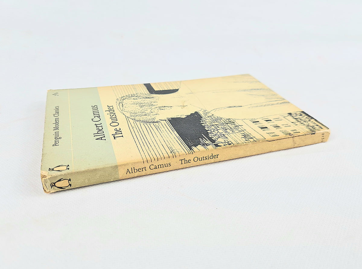 The Outsider, Albert Camus | Vintage Penguin Modern Classics