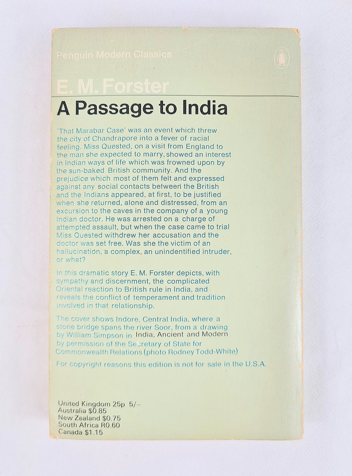 A Passage to India, E. M. Forster | Vintage Penguin Modern Classics