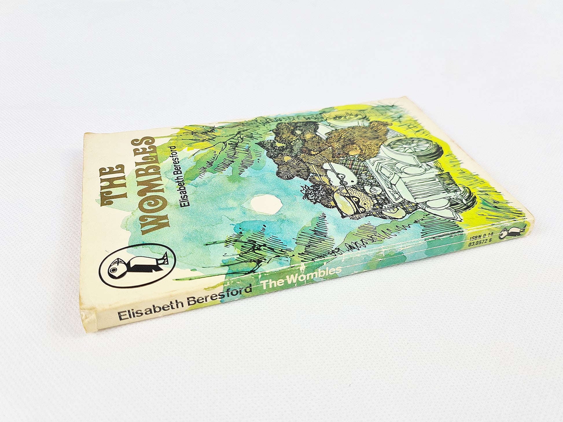 The Wombles by Elisabeth Beresford, Vintage Puffin book 