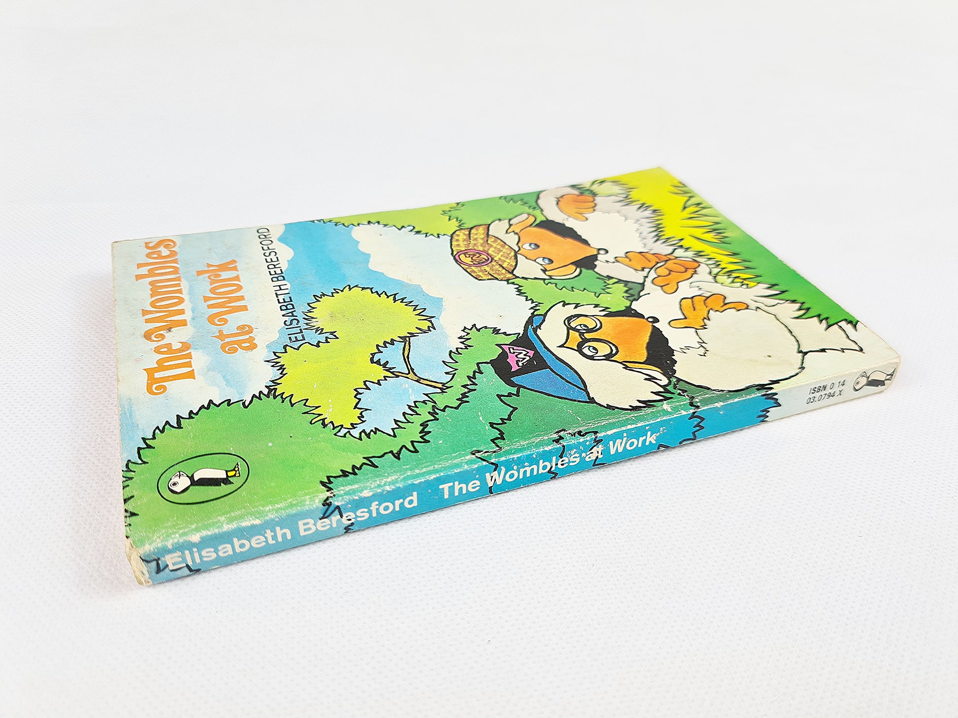 The wombles at work, vintage puffin book 