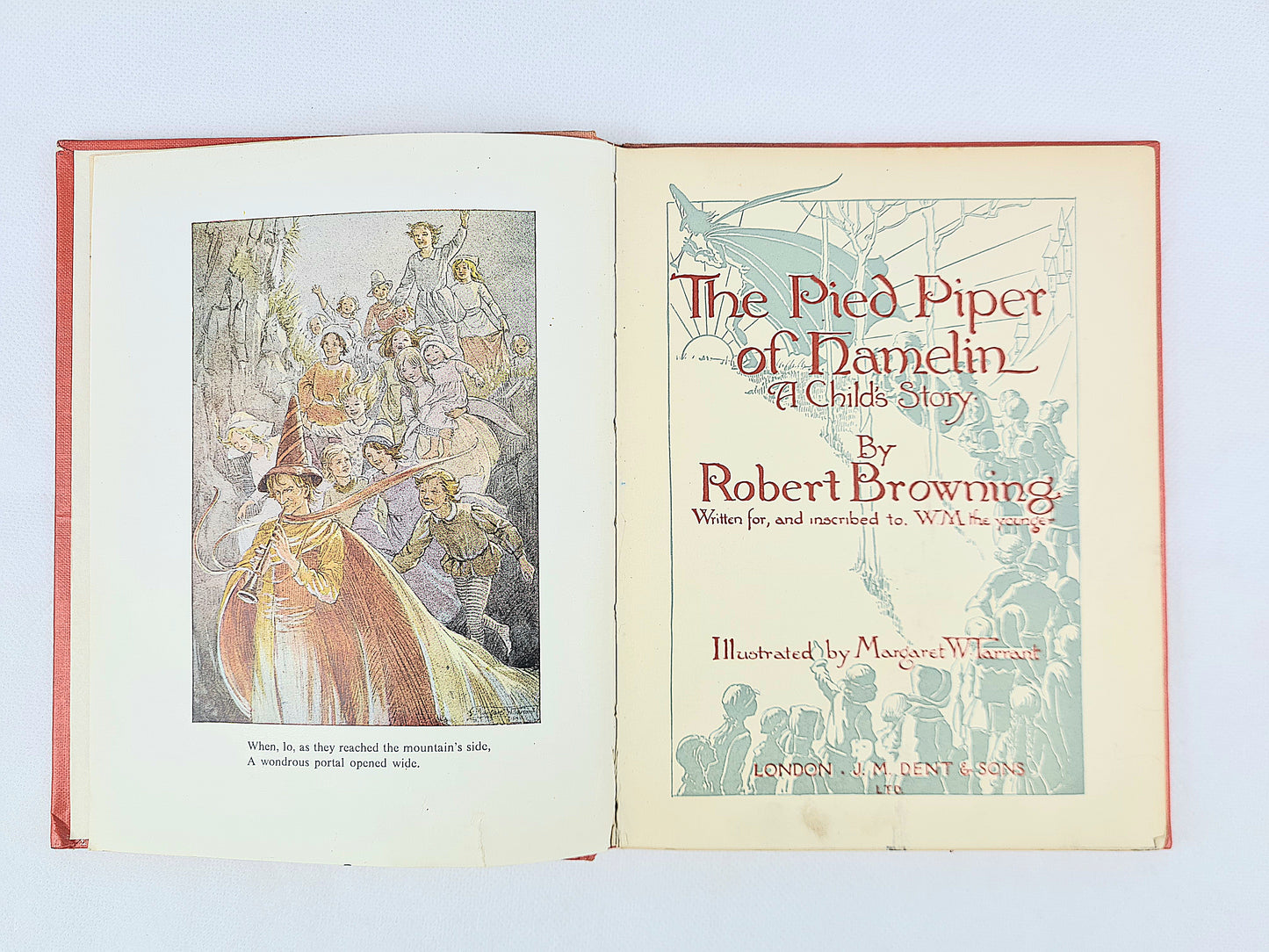 The Pied Piper of Hamelin by Robert Browing. Illustrated by Margaret W. Tarrant.