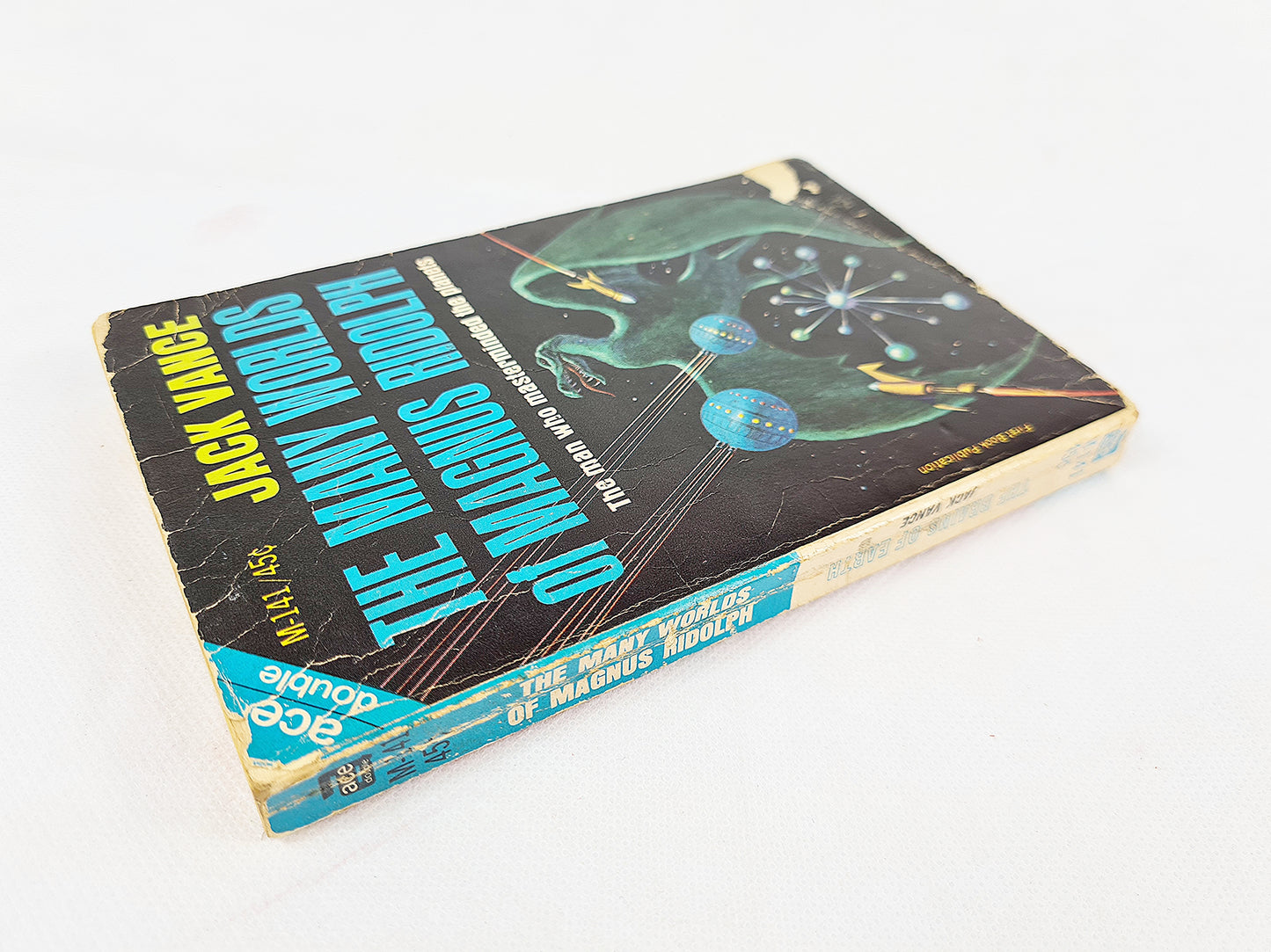 Double Novel. The Brains Of Earth And The Many Worlds Of Magnus Ridolp ...